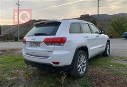 جیپ گراند شیرۆکی